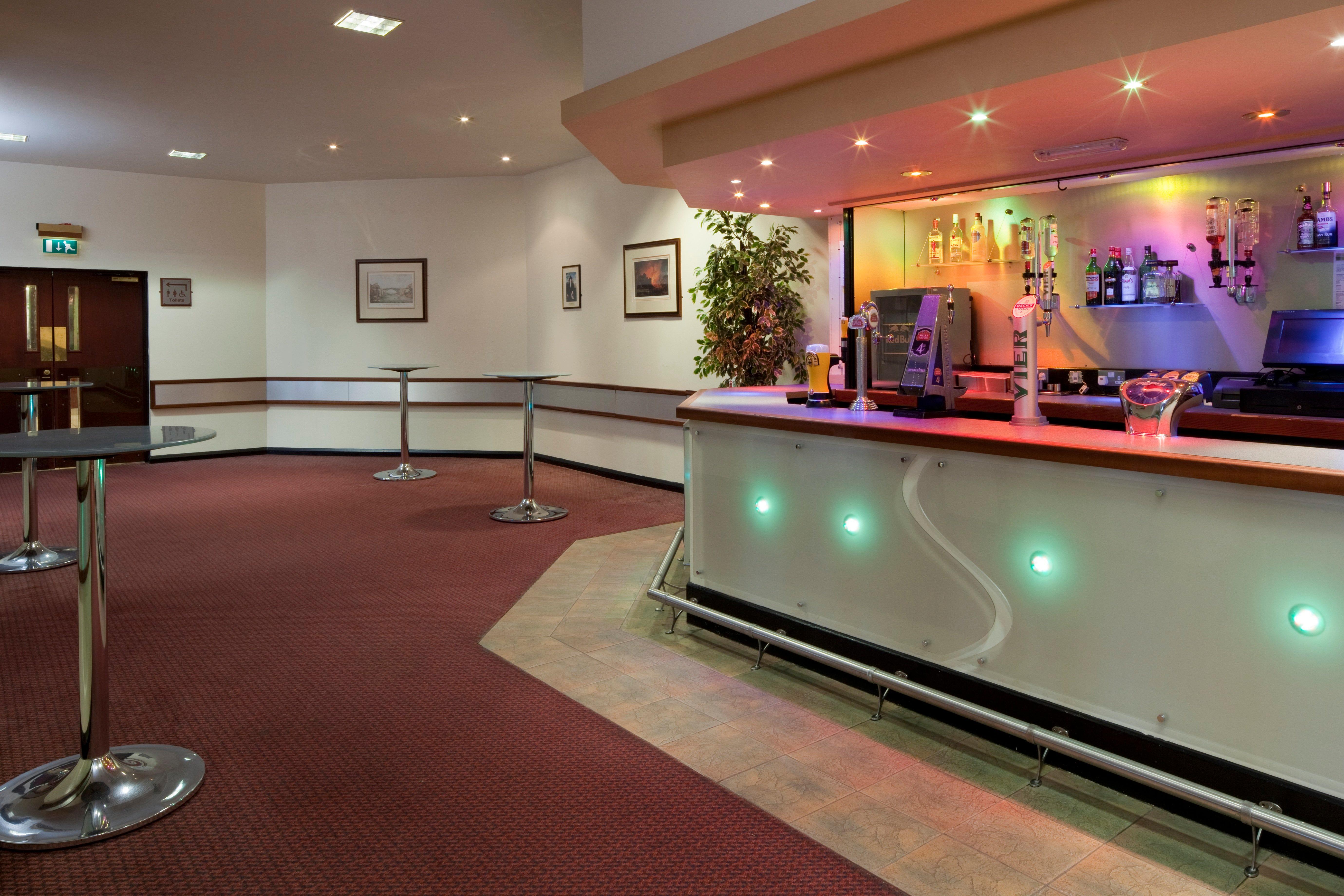 Holiday Inn Telford Ironbridge By Ihg Exterior foto