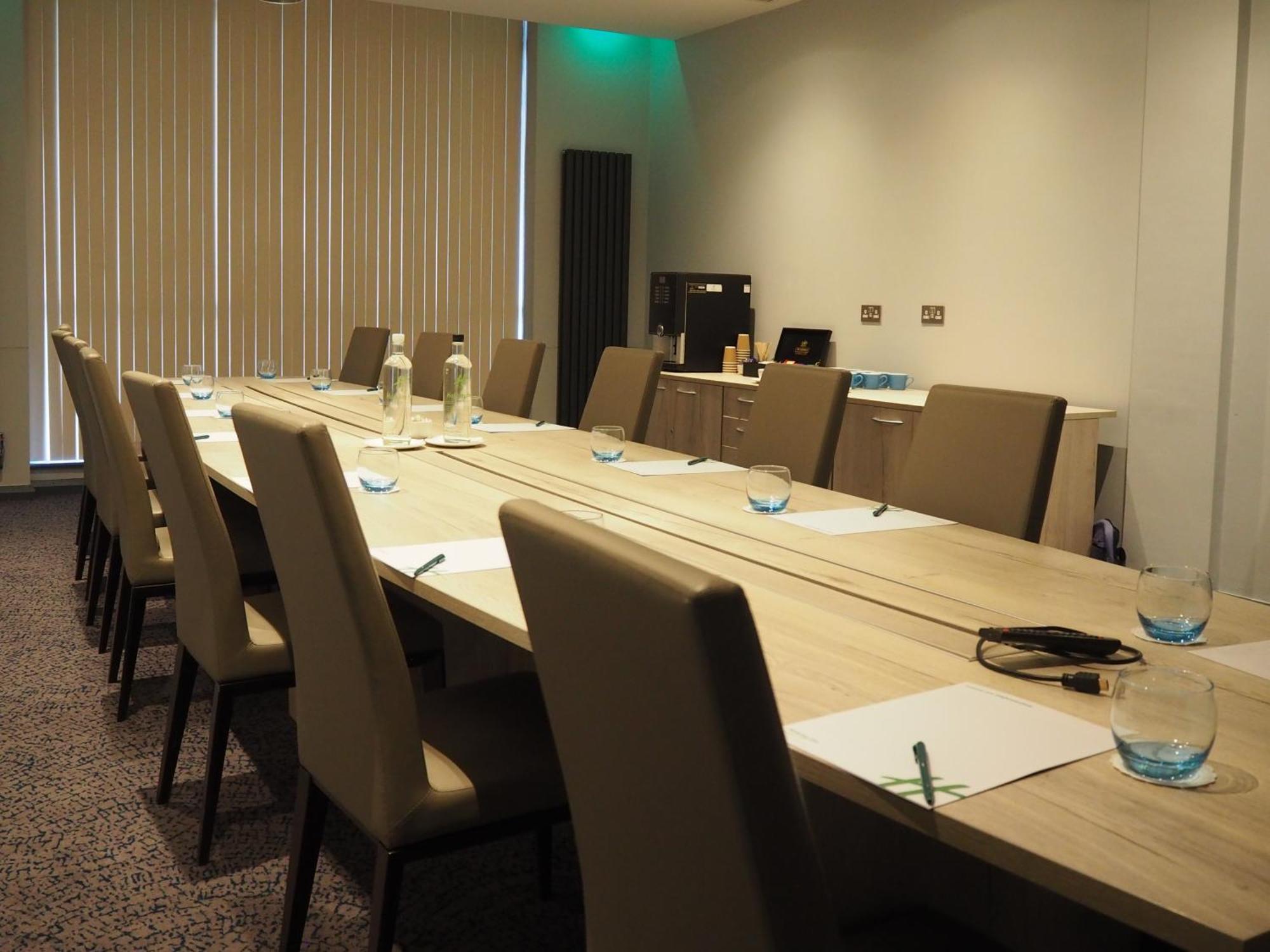Holiday Inn Telford Ironbridge By Ihg Exterior foto